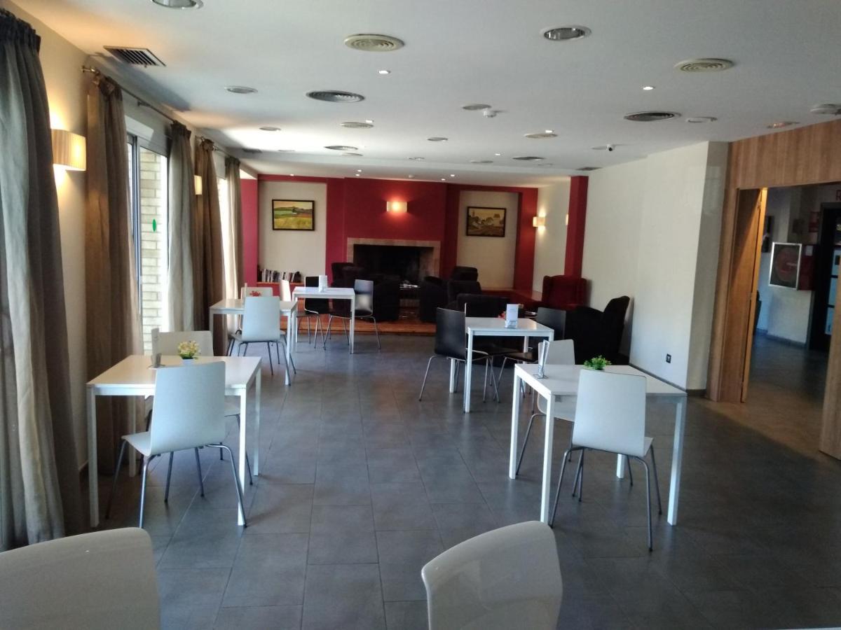 Hotel Canal Olimpic Castelldefels Buitenkant foto