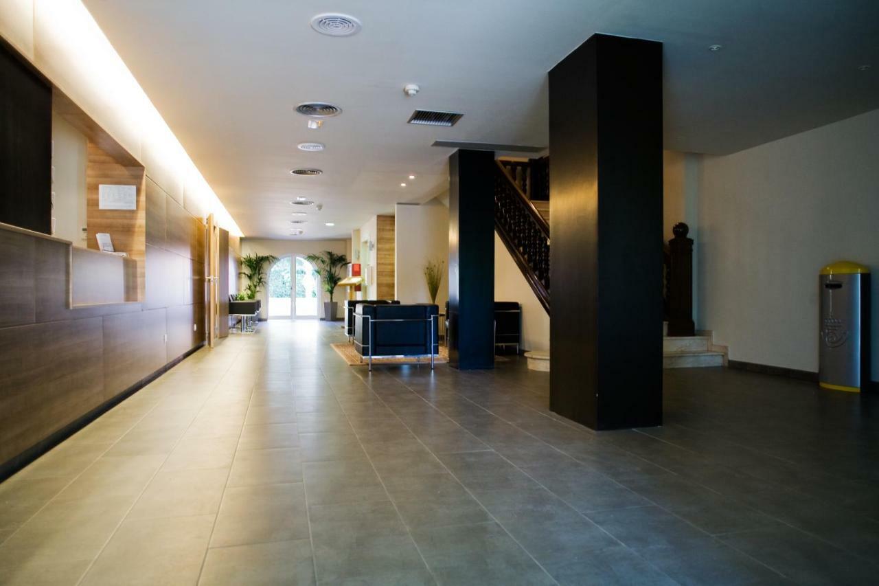 Hotel Canal Olimpic Castelldefels Buitenkant foto